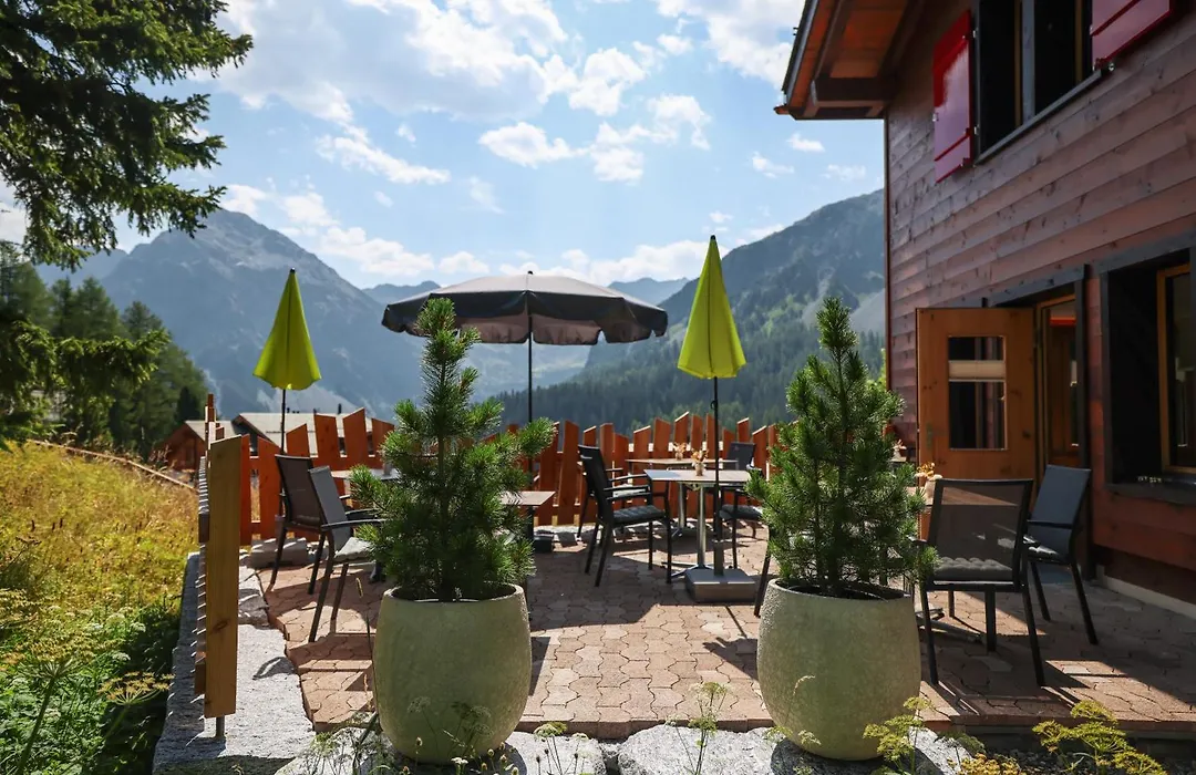Hotel Sonnenhalde, Arosa-1