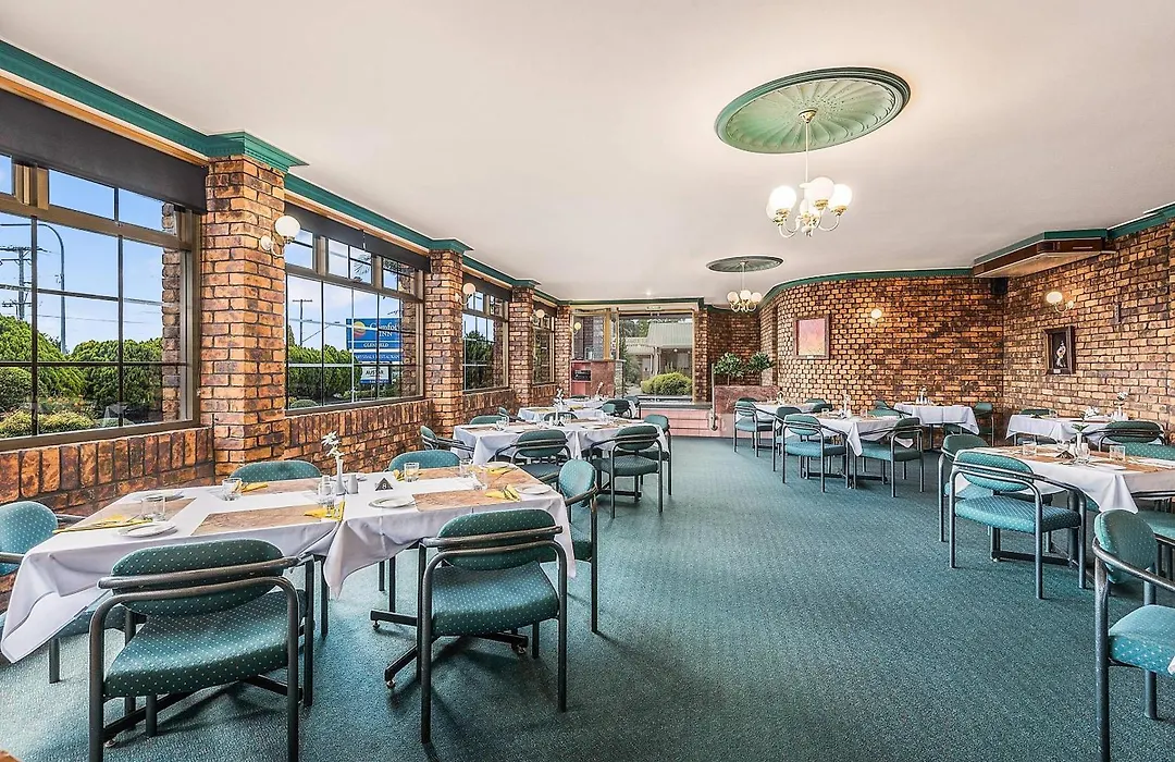 Comfort Inn Glenfield-1