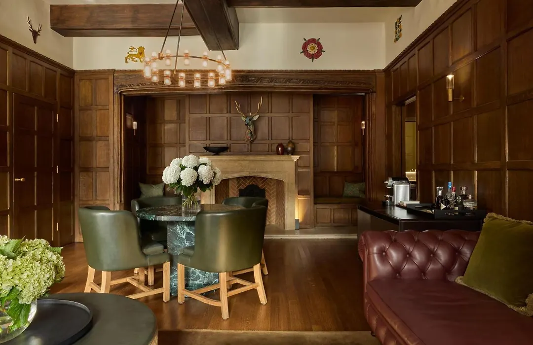 Hotel Cafe Royal-1