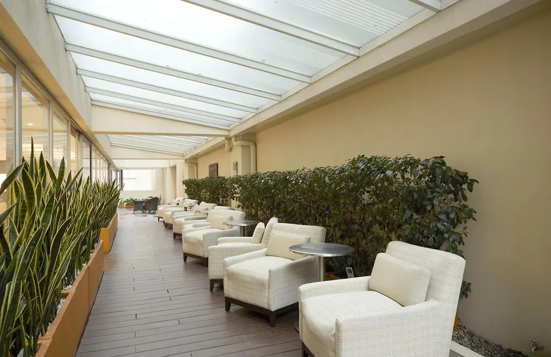 Hotel bh Bicentenario-1