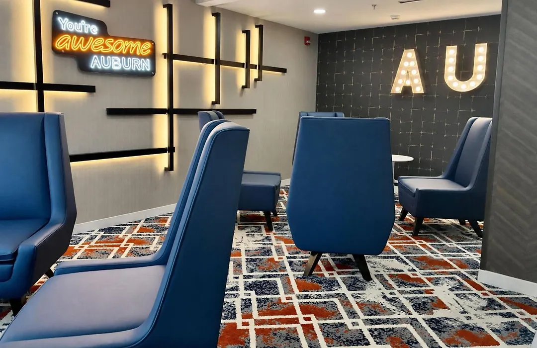 La Quinta Inn & Suites By Wyndham Auburn - University Area-1