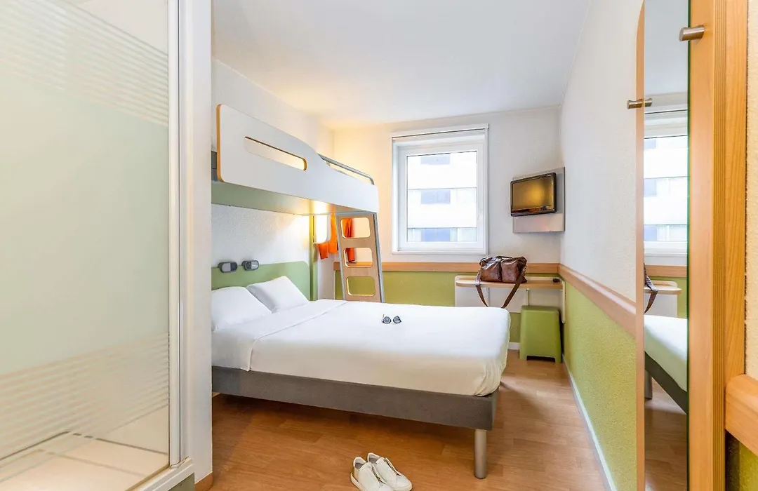 Ibis Budget Zurich City West-1