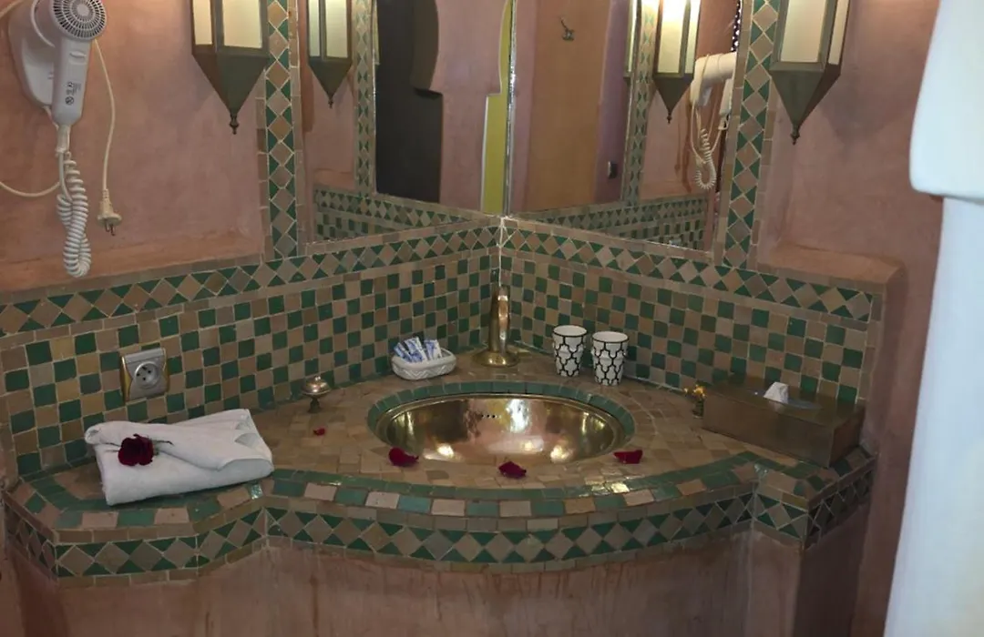 Riad Kenzo-1