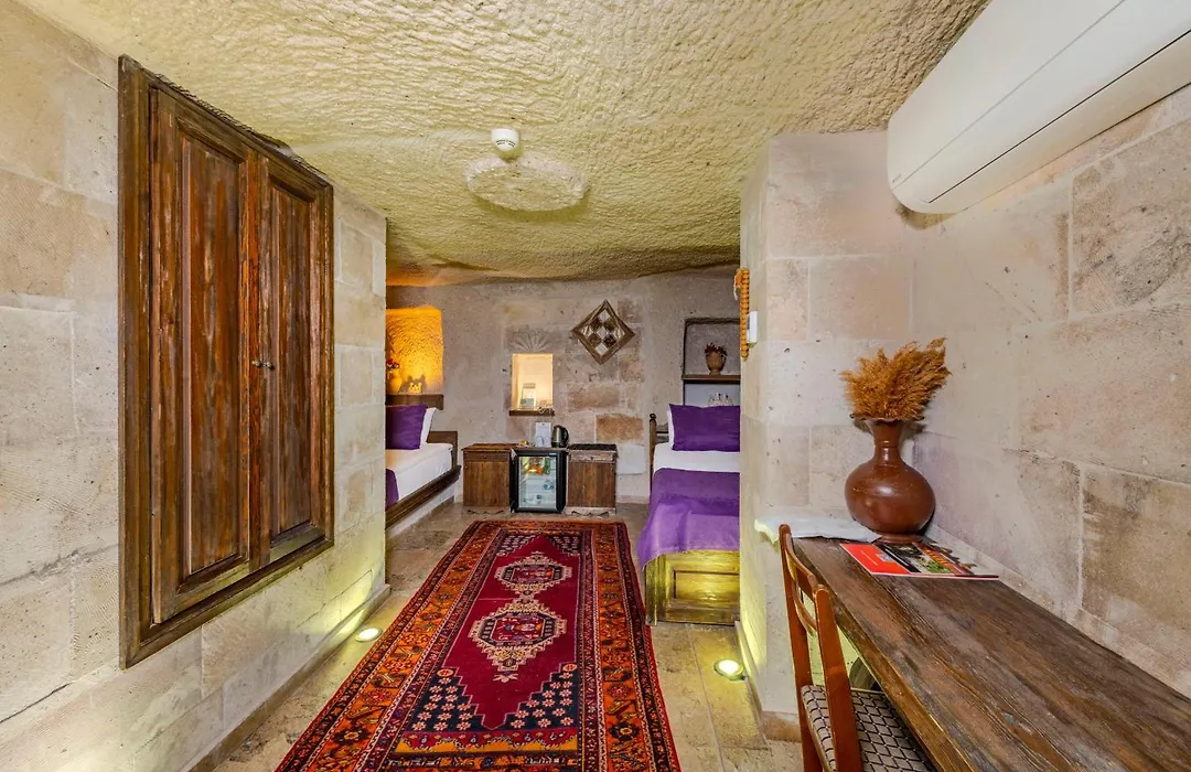Hidden Cave Hotel-1