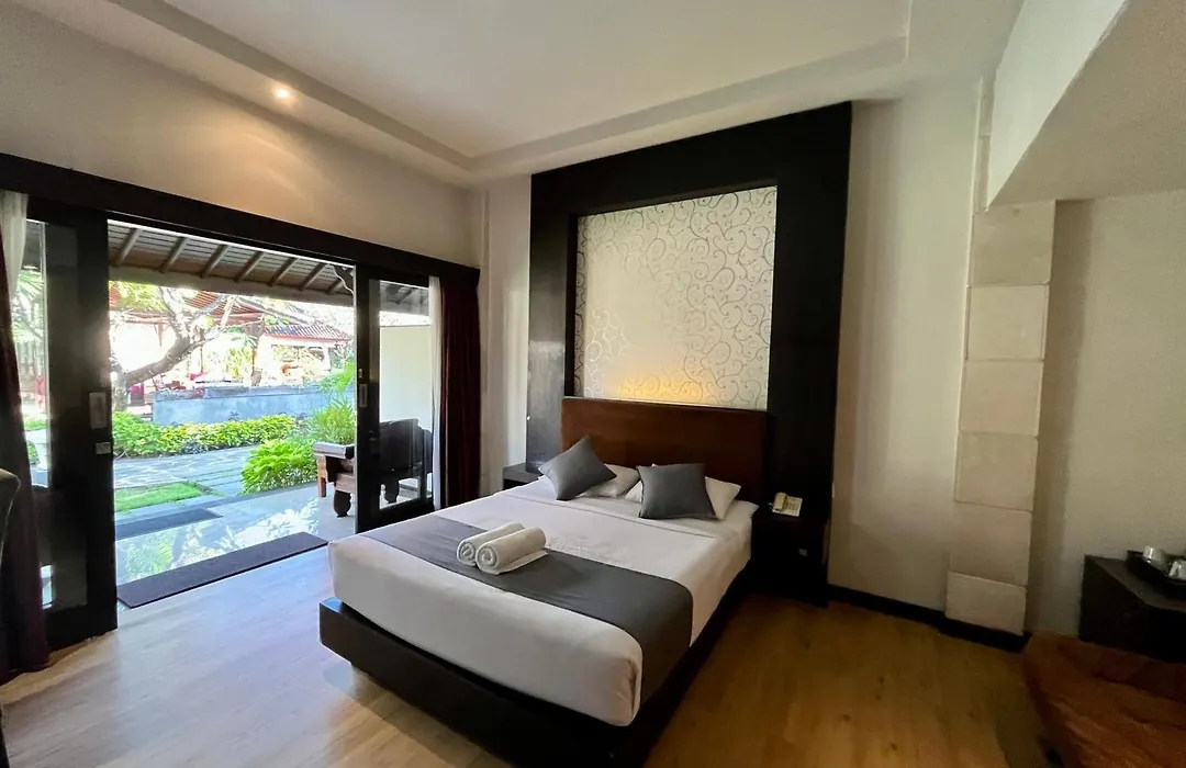 Taman Agung Hotel-1