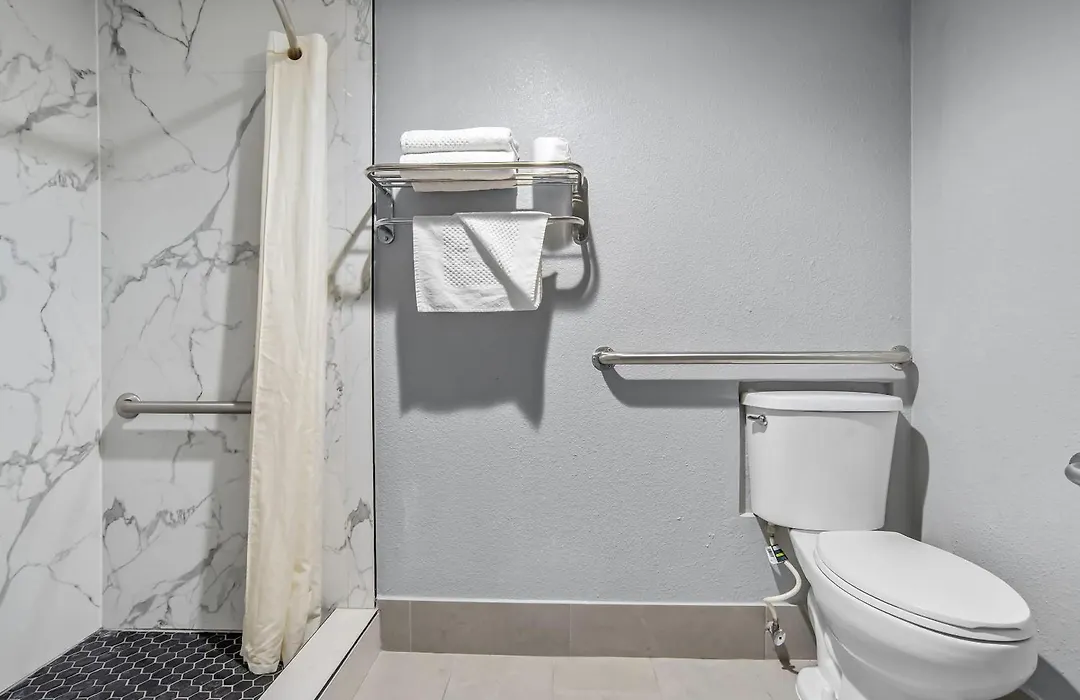Quality Inn Indianola-1