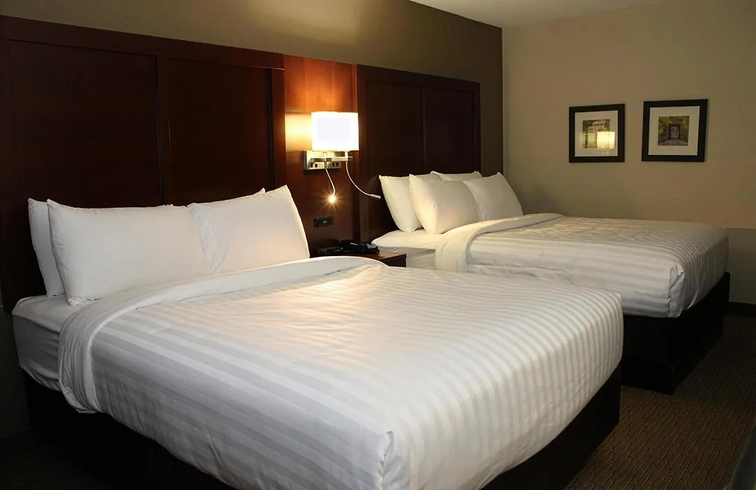Best Western Rochelle Inn & Suites Near Dekalb-1