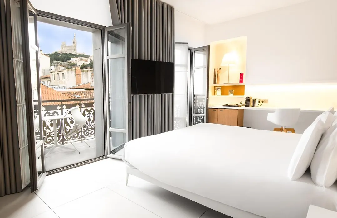 Hotel C2-1