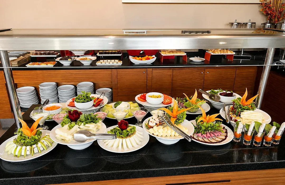 Liv City Hotels-1