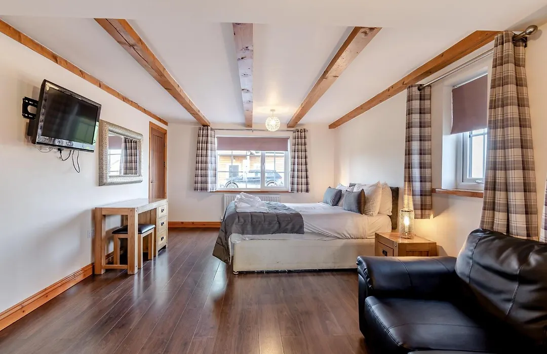 Hornsea Lakeside Lodges-1
