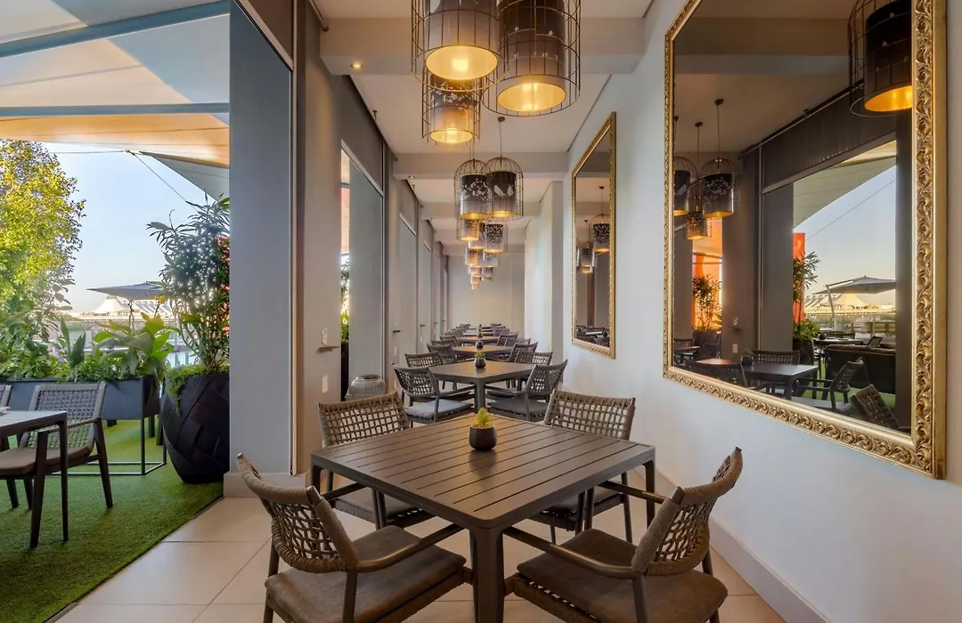 Protea Hotel Fire & Ice! By Marriott Pretoria Menlyn-1