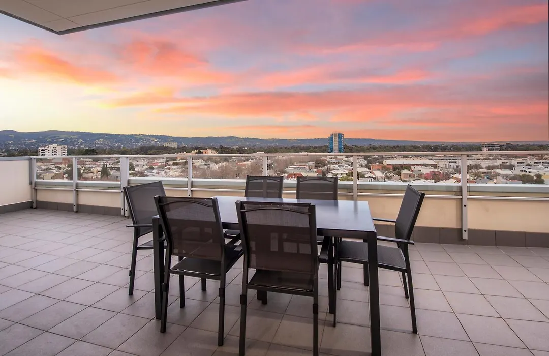 Hume Serviced Apartments-1