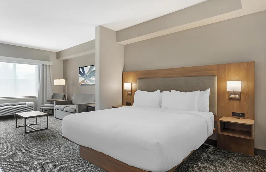 Best Western Plus Arlington/Marysville-1