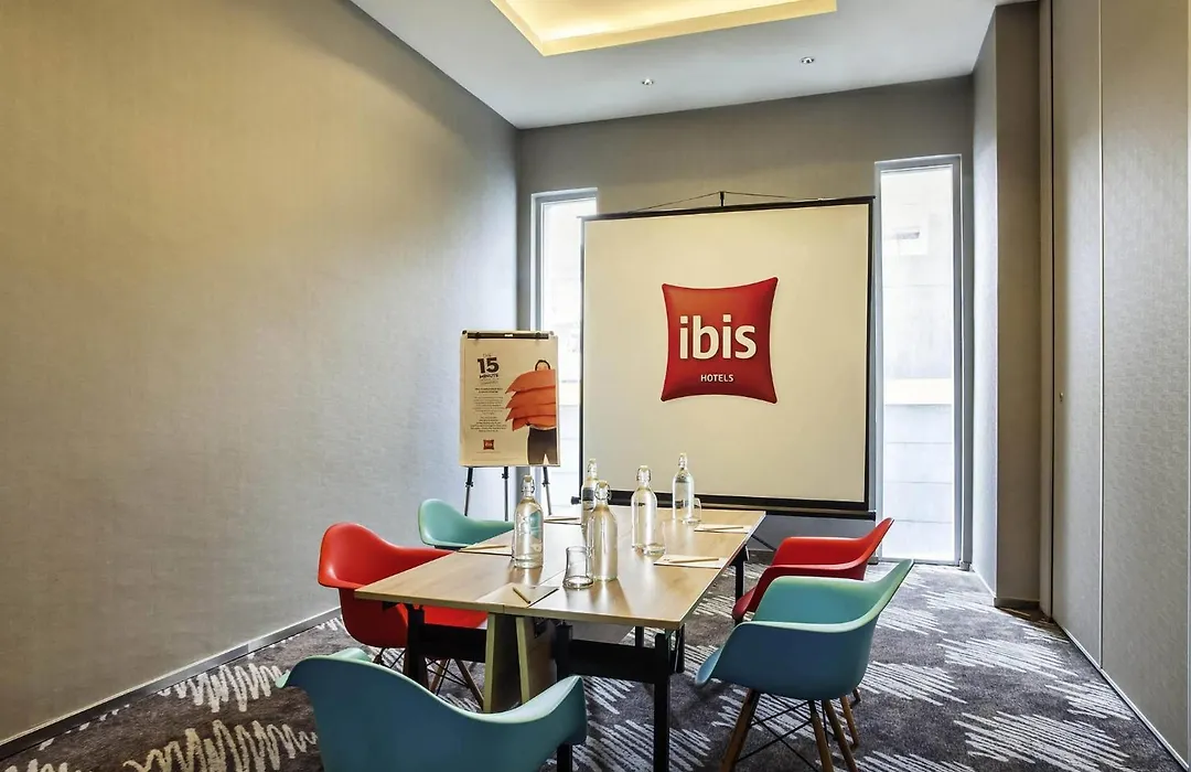 Ibis Jakarta Harmoni-1