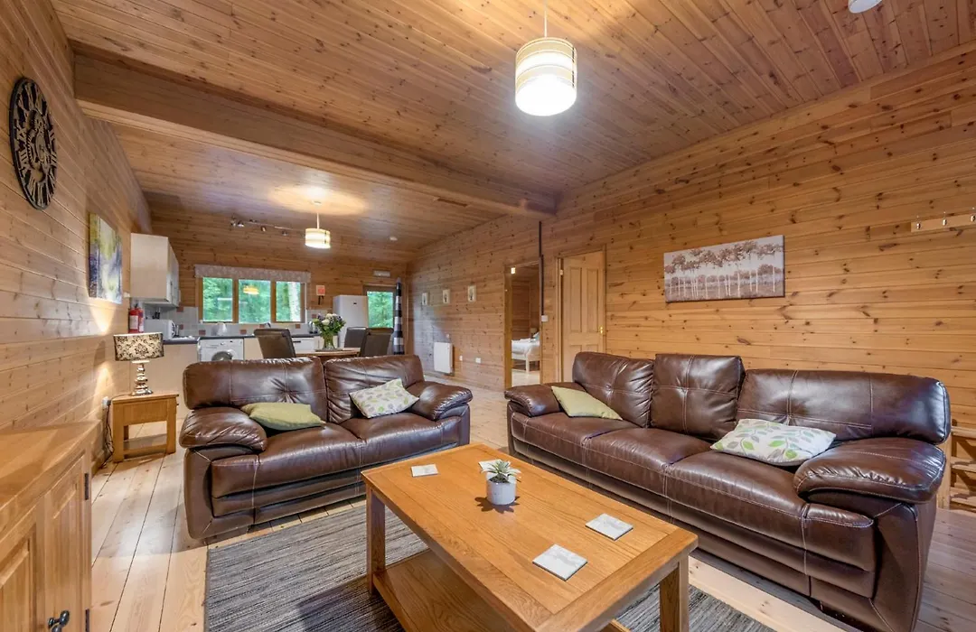 Woodland Park Lodges-1
