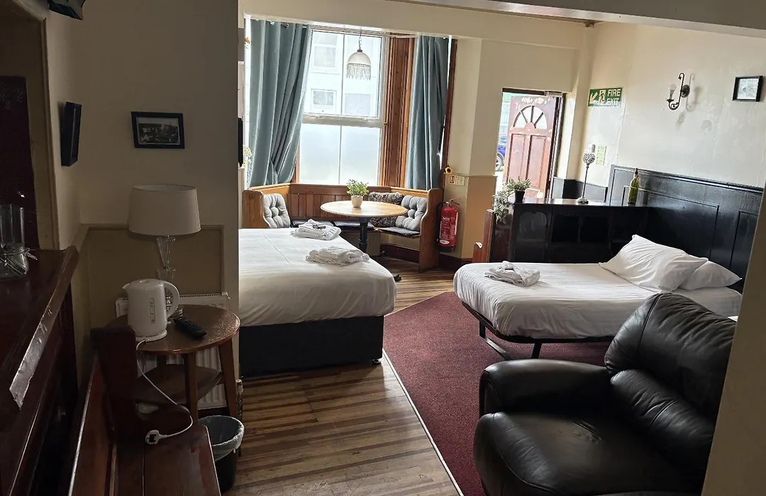 Victoria Guest Accommodation & Studio Apartments-1