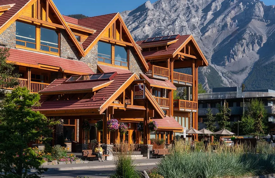 Moose Hotel And Suites-1
