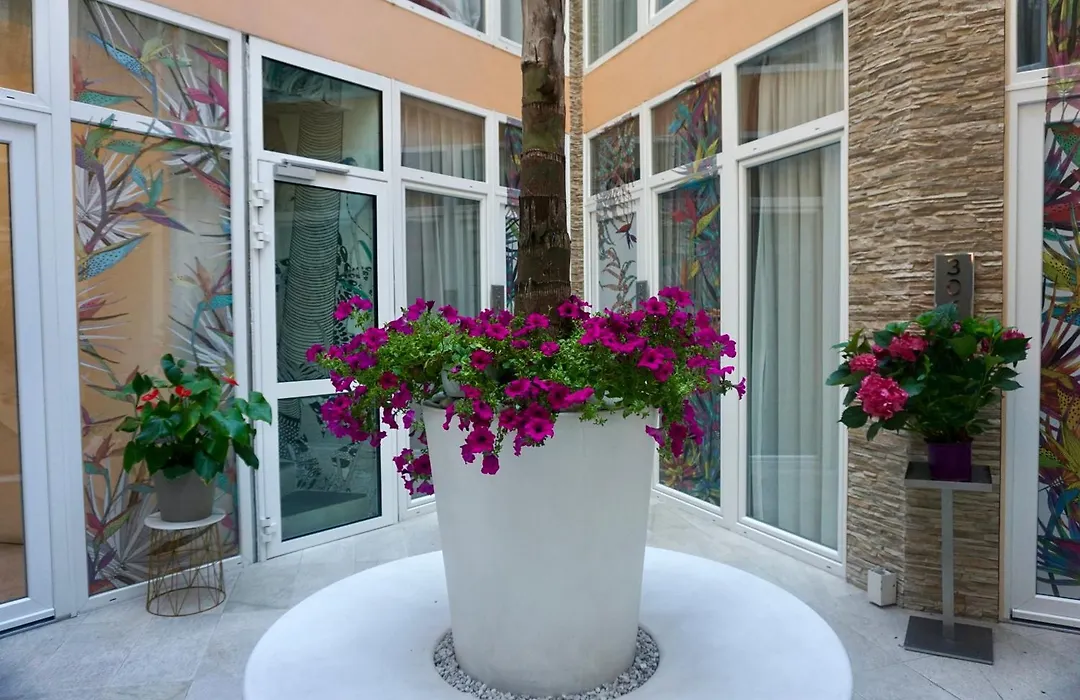 Hotel Vespasiano-1