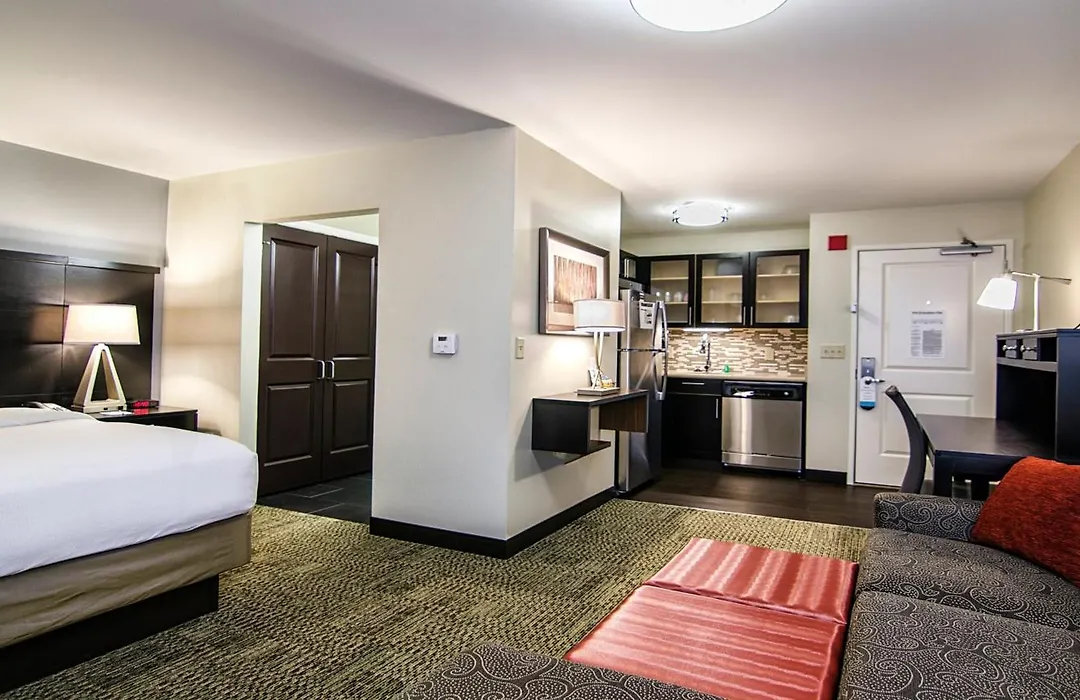 Staybridge Suites Marquette By Ihg-1