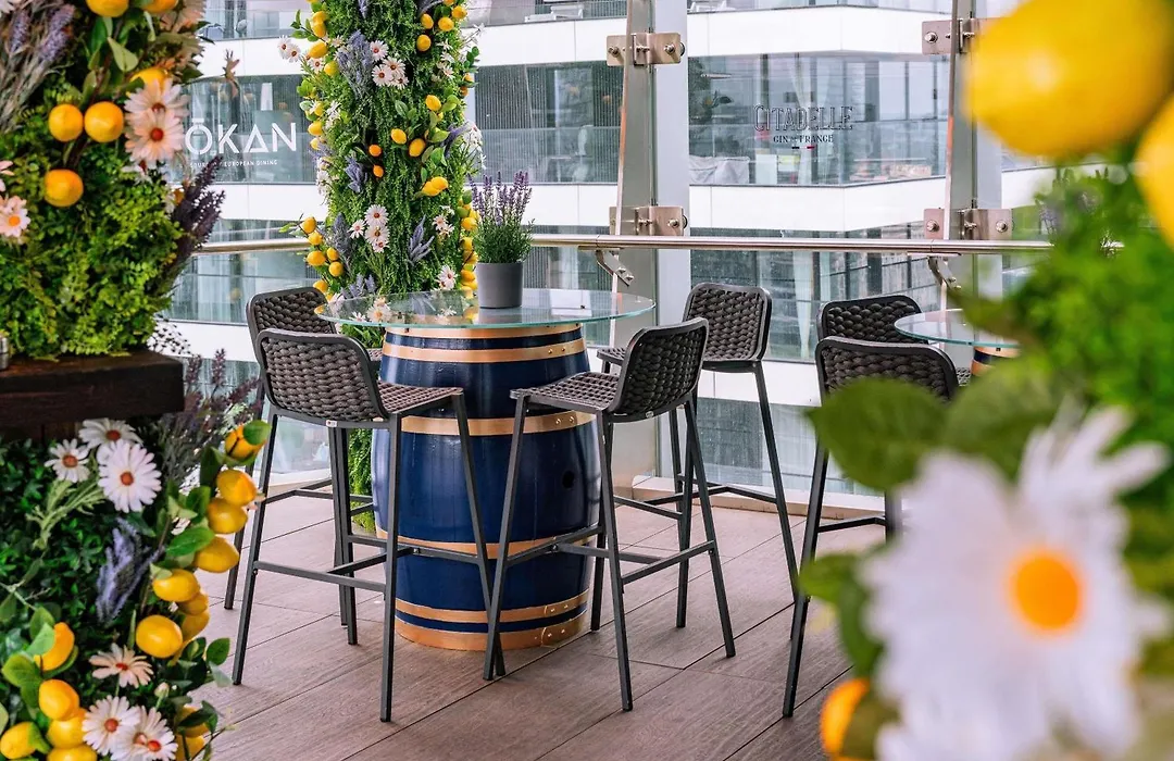 Novotel London Canary Wharf-1