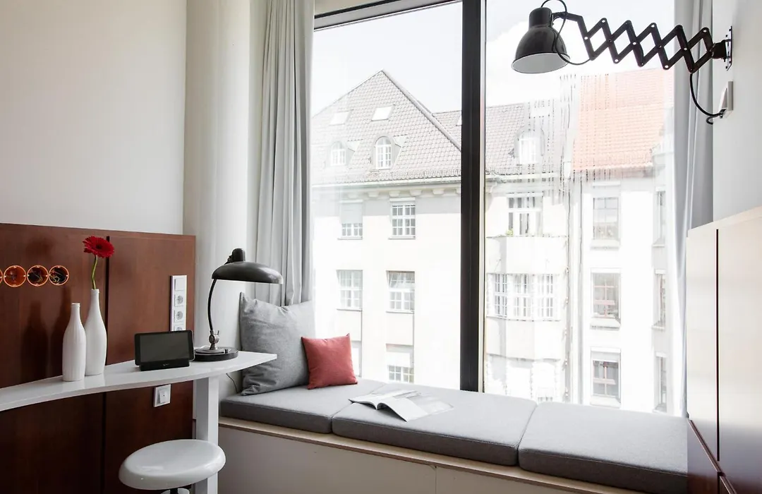 Ruby Lilly Hotel Munich By Ihg-1