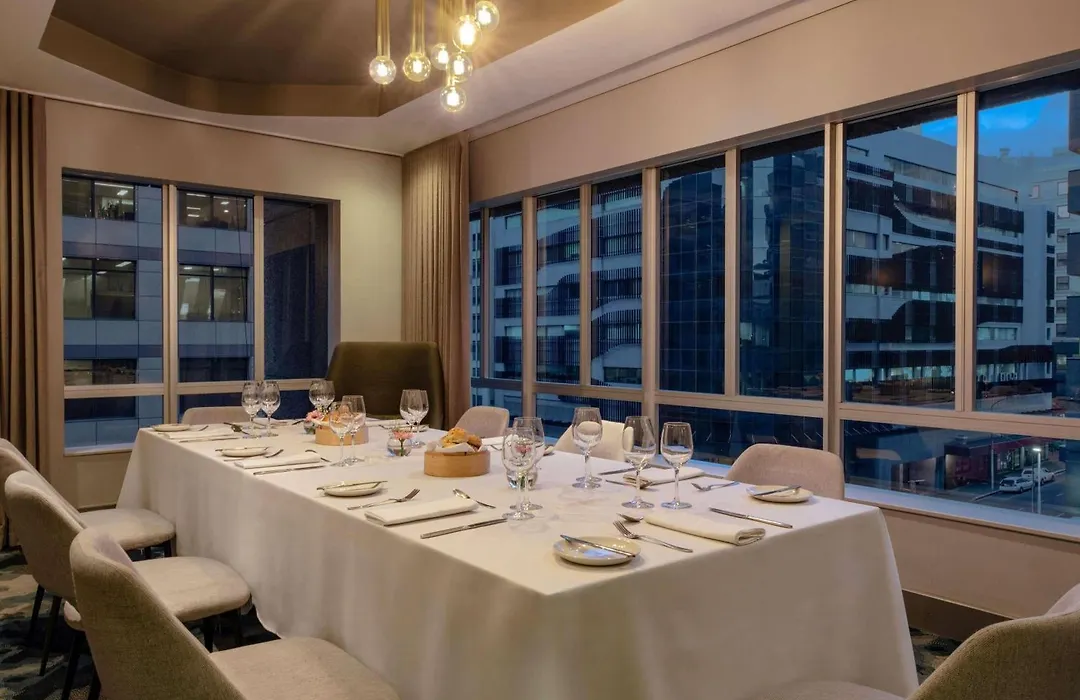 Pullman Cape Town City Centre-1