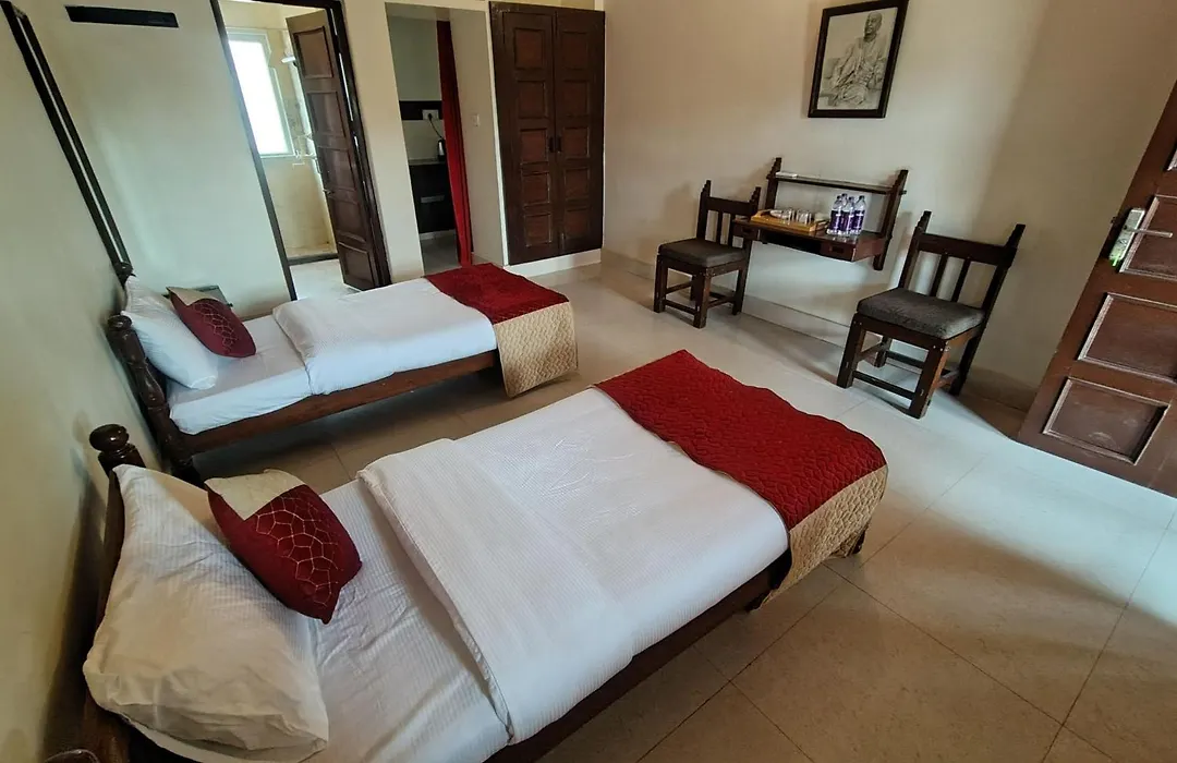 Mvt Guesthouse & Restaurant-1