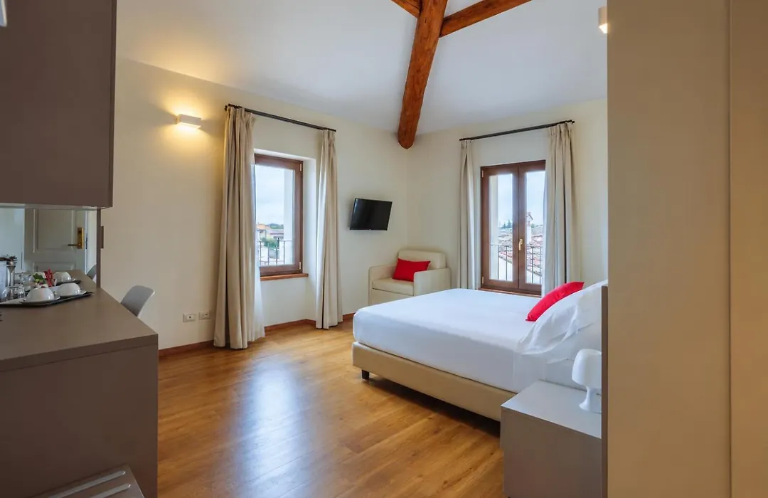 Garda Relais-1