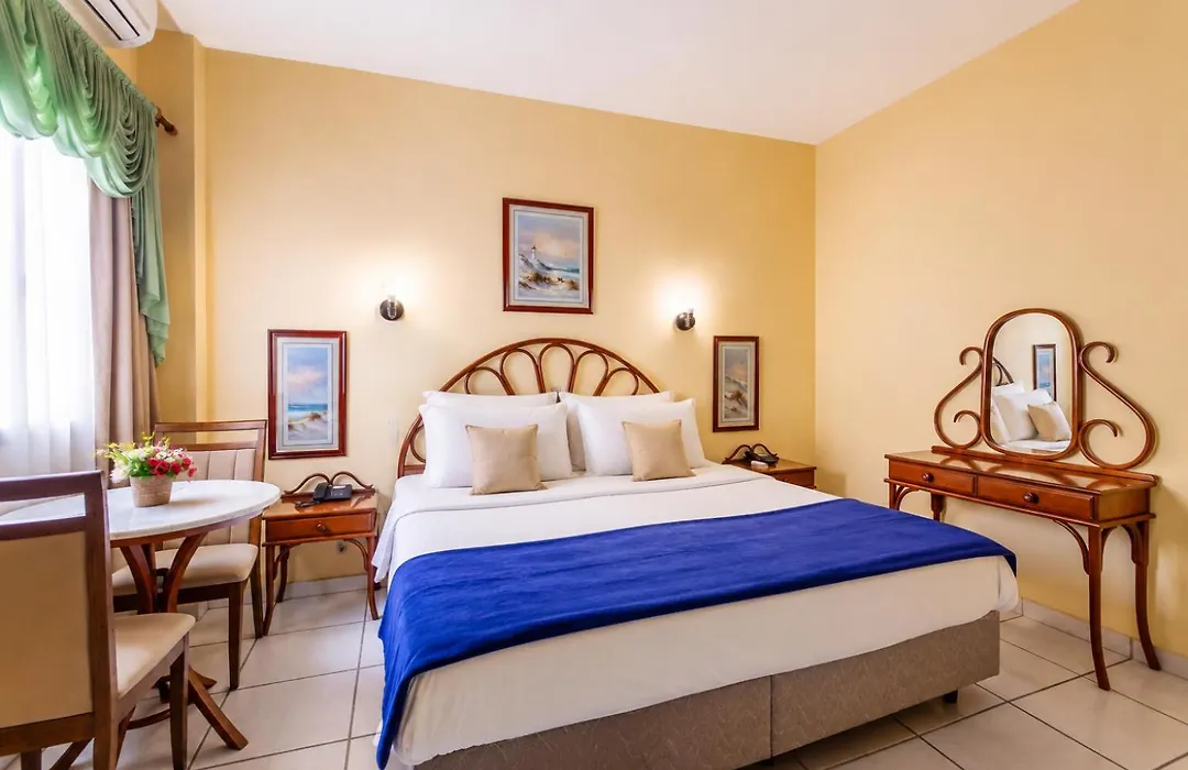 Daher Center Hotel-1