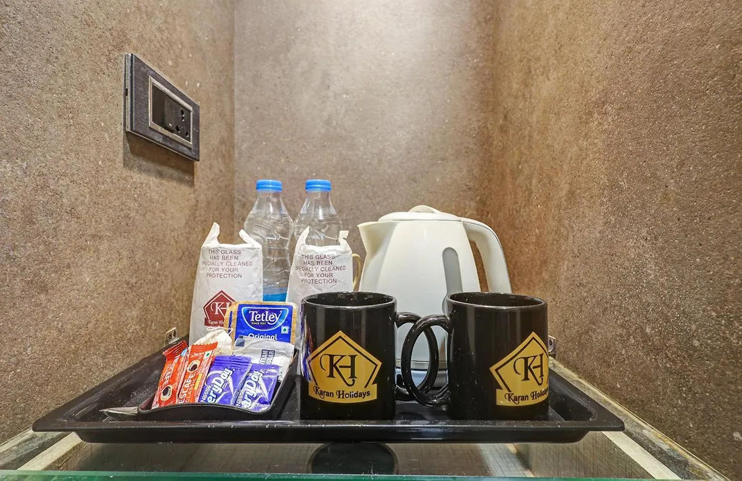 Hotel Karan Holidays Near Pitampura Metro Station-1