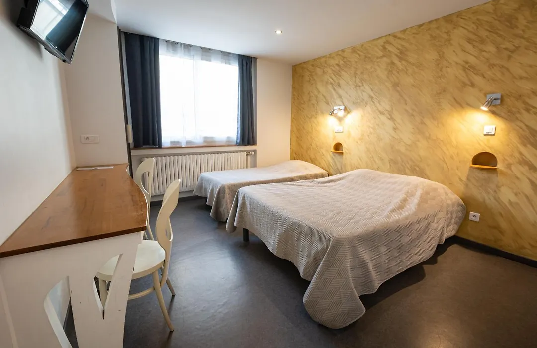 Hotel De La Pomme D'Or-1