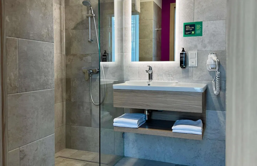 Ibis Styles Warszawa City-1