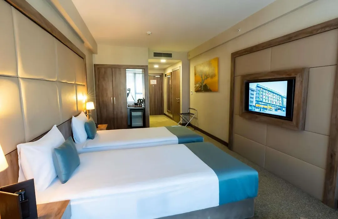 Ibis Styles Istanbul Bomonti-1