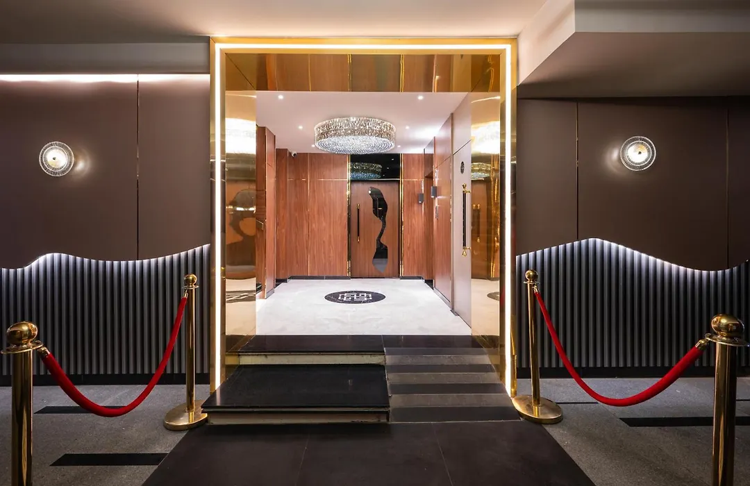 10 Park Street Hotel & Banquets-1