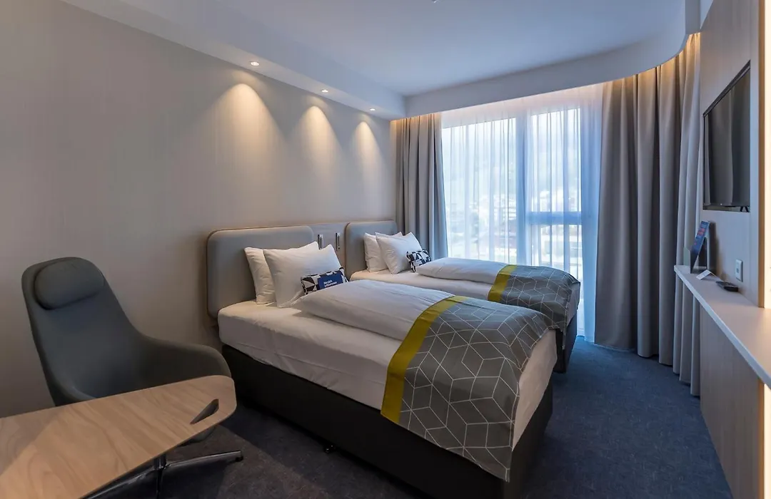 Holiday Inn Express - Luzern - Kriens, an IHG Hotel-1