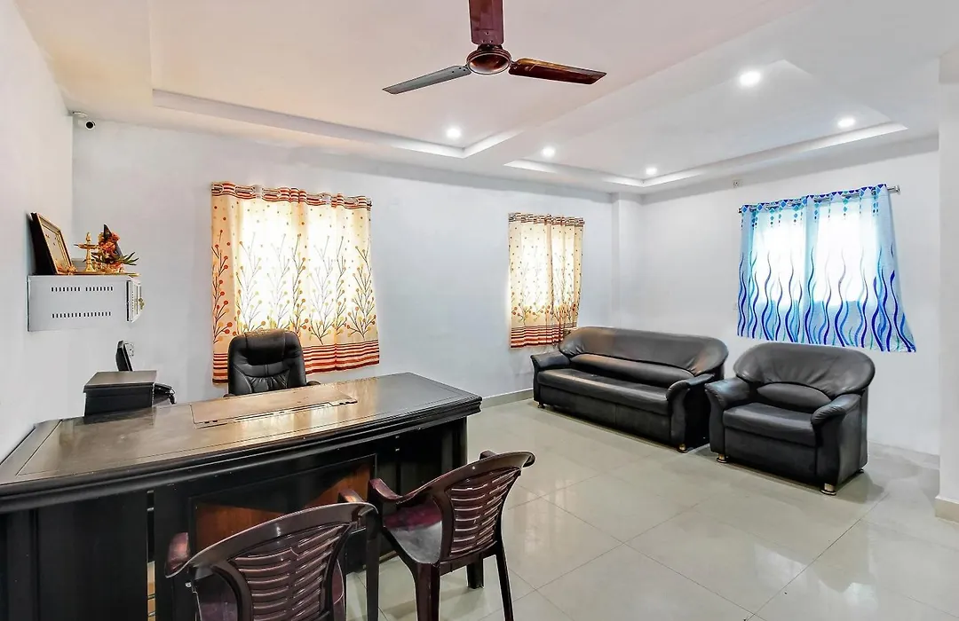 Super Hotel O Golden Hive Madhapur Near Shilparamam-1