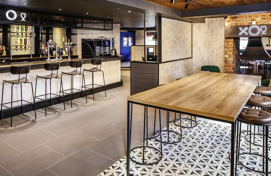 Ibis Wakefield East-Castleford, M62 J31-1