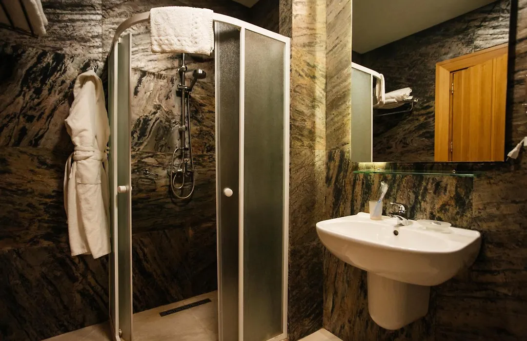 Shirvanshah Hotel-1