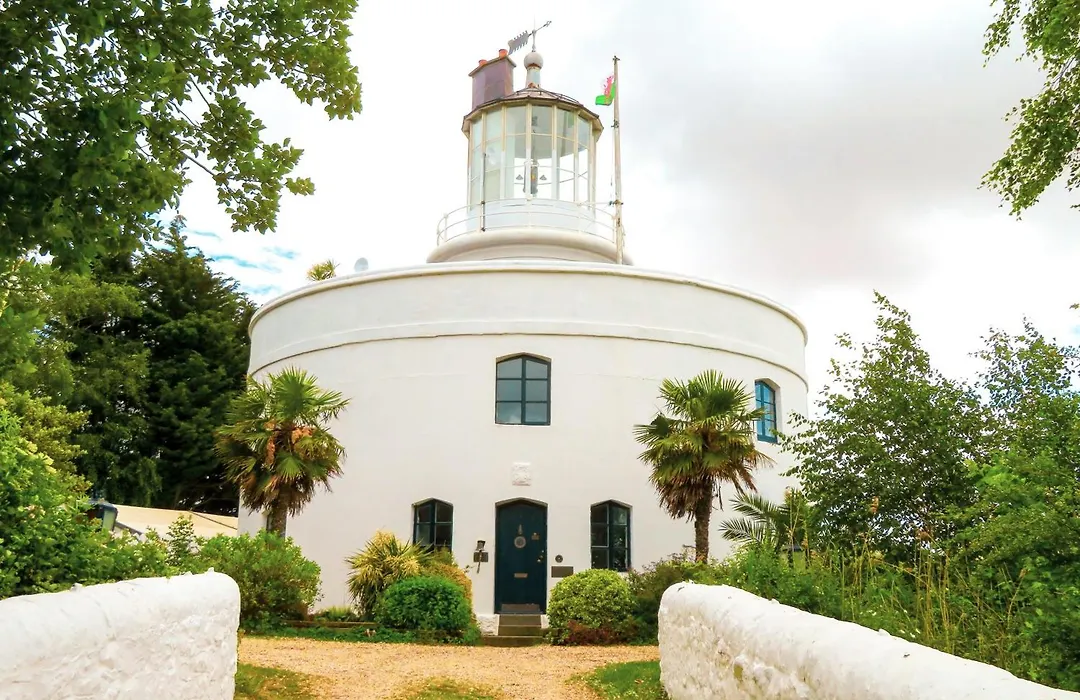 The West Usk Lighthouse Lightkeepers Lodge-1
