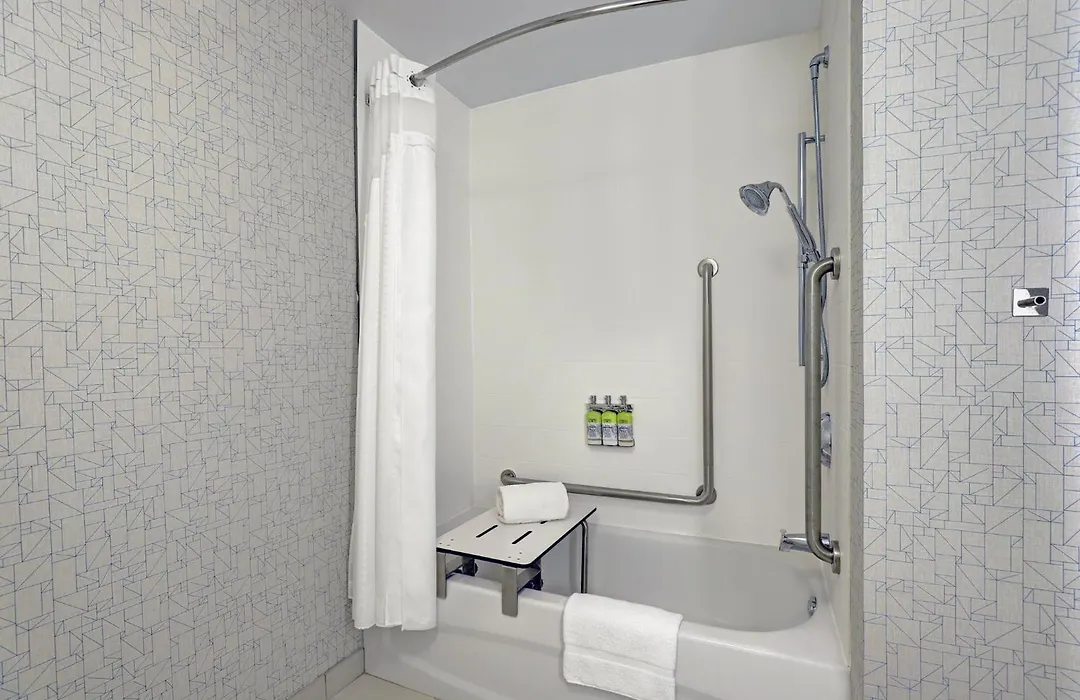 Holiday Inn Express - Kingston West By Ihg-1