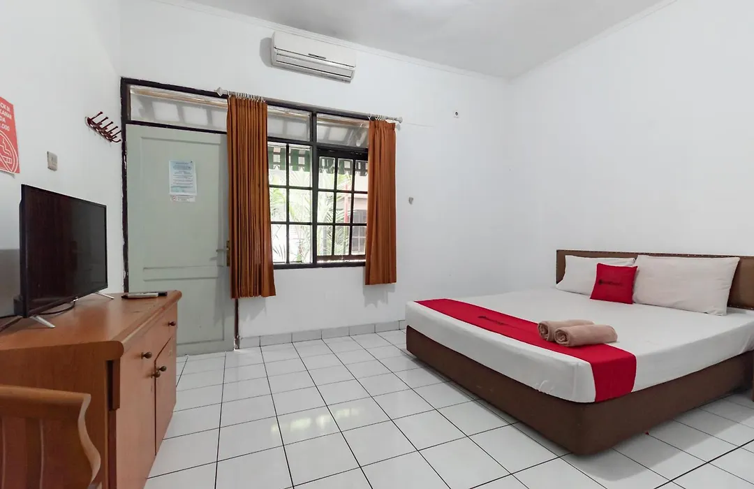 Reddoorz At Hotel Pondok Kurnia Near Buah Batu Bandung-1