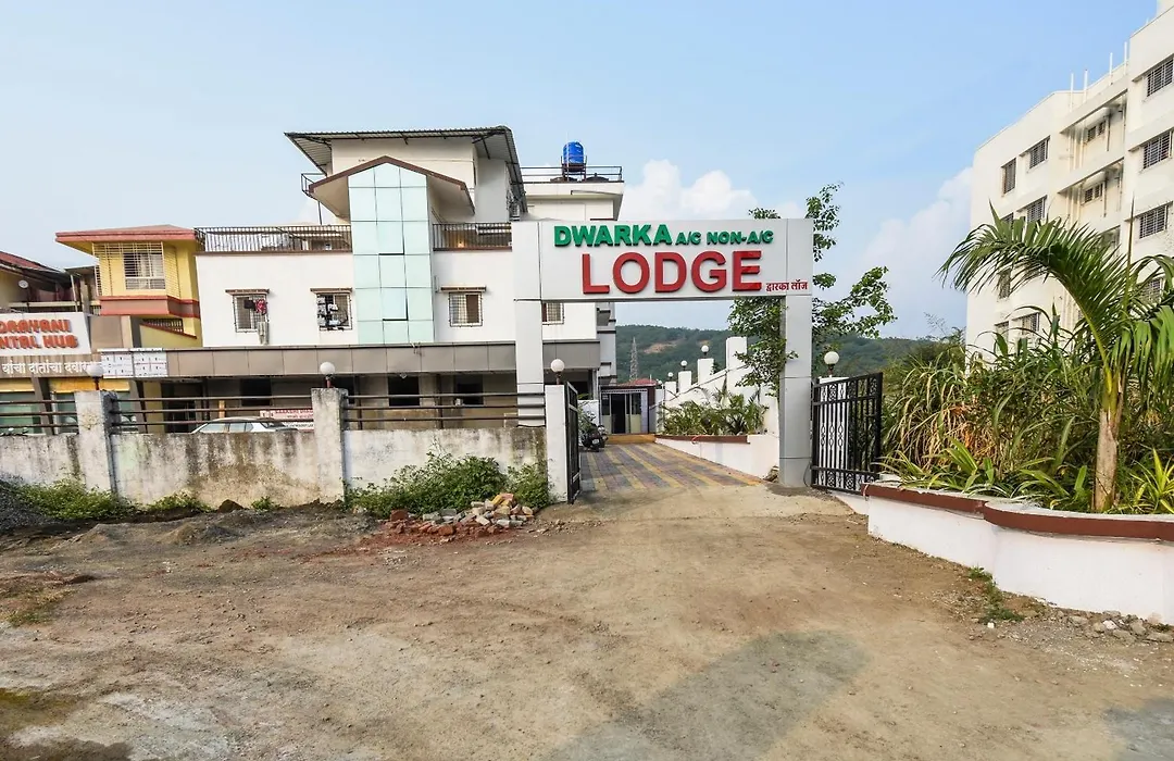 Hotel O By Oyo Dwarka Lodge-1