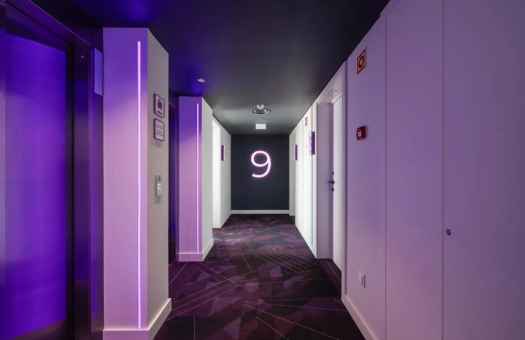 Yotel Porto-1