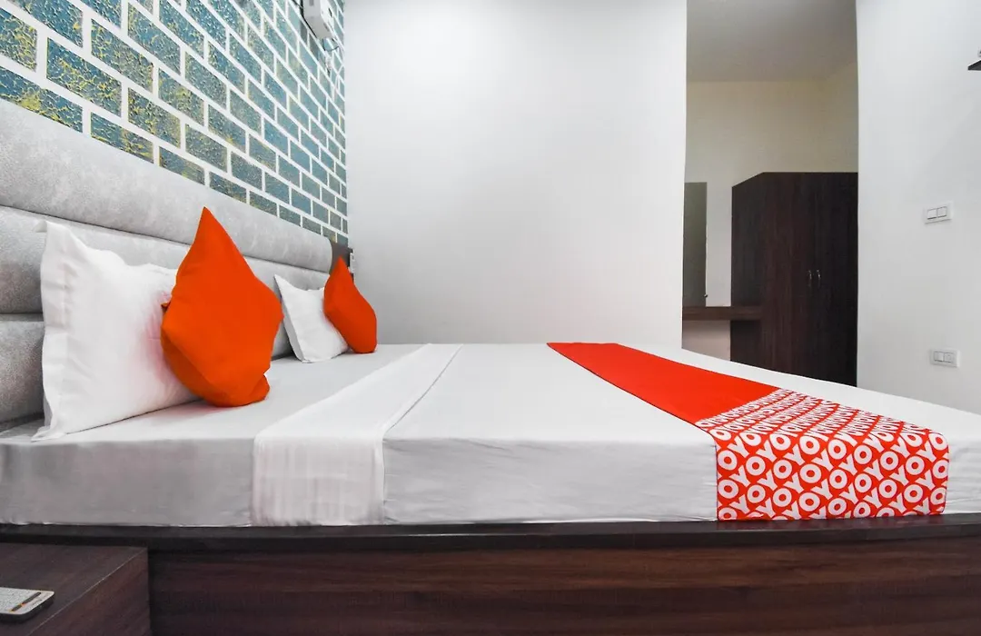 Hotel O Chandigarh Inn-1