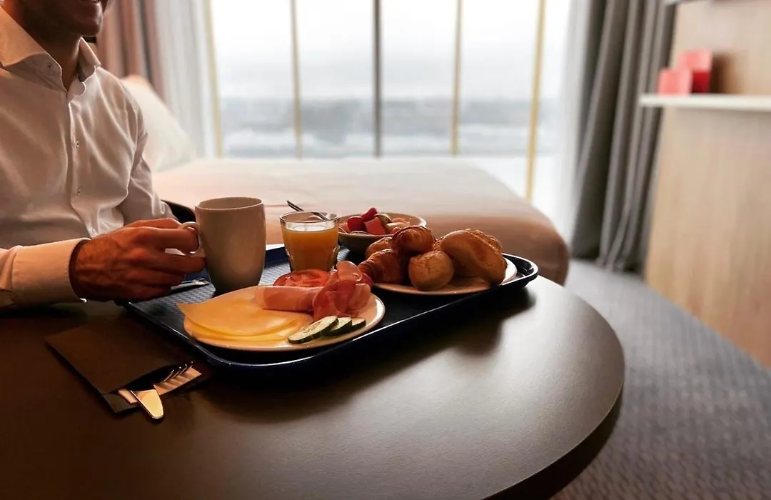 Holiday Inn Express Amsterdam - North Riverside By Ihg-1
