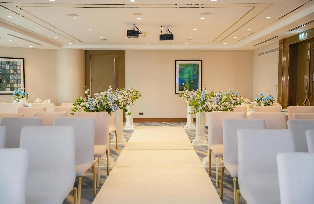Radisson Dubai Damac Hills-1