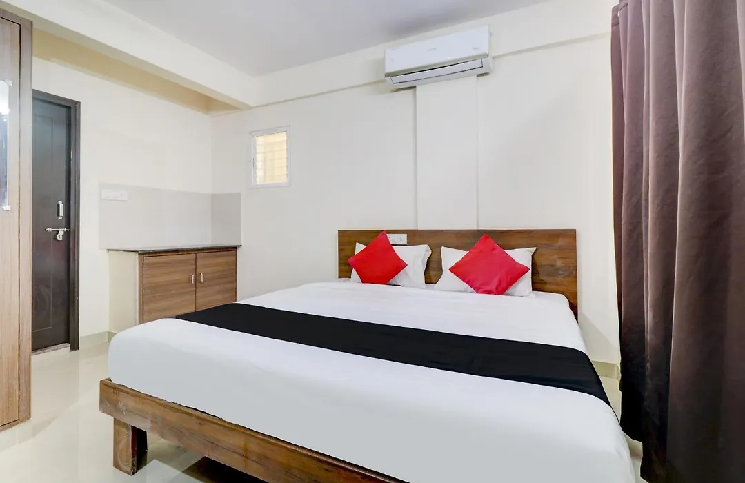 Hotel O Elite Lifestyle Red Rose Near 7D Voyage-1