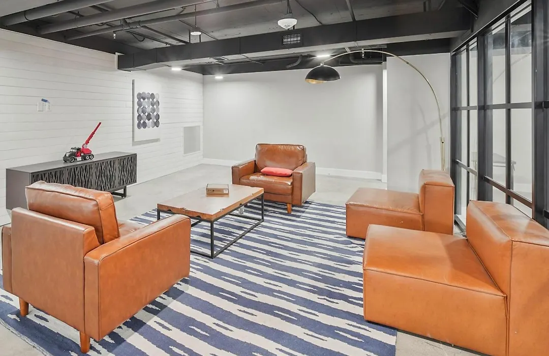 Global Luxury Suites At Georgetown-1