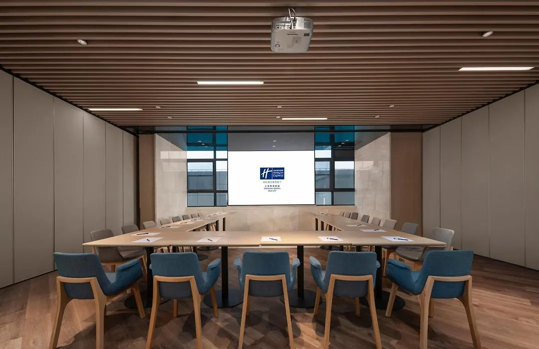 Holiday Inn Express Shanghai Qingpu New City By Ihg-1