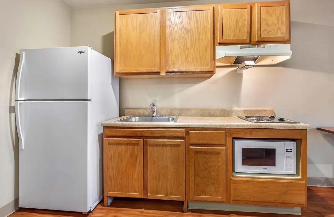 Extended Stay America Select Suites - Indianapolis - Greenwood-1